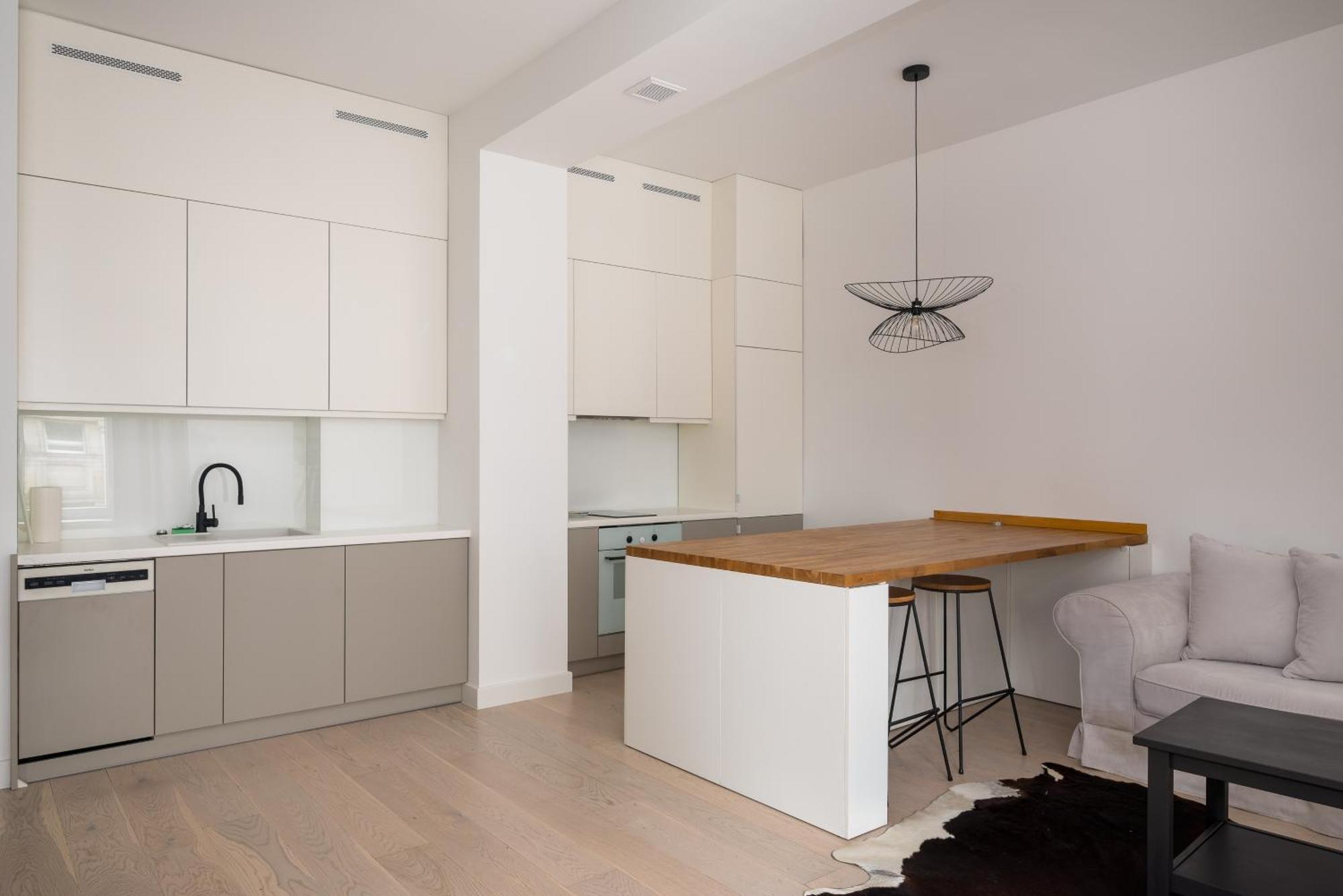 Plac Zbawiciela Deluxe Apartament